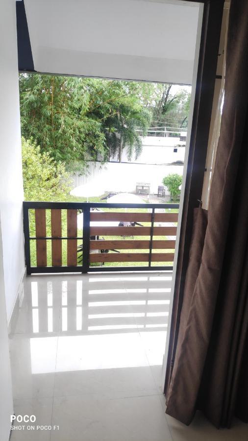 Emperor-Hotel Rachana Continental Pvt Ltd Kizhake Chalakudi Luaran gambar